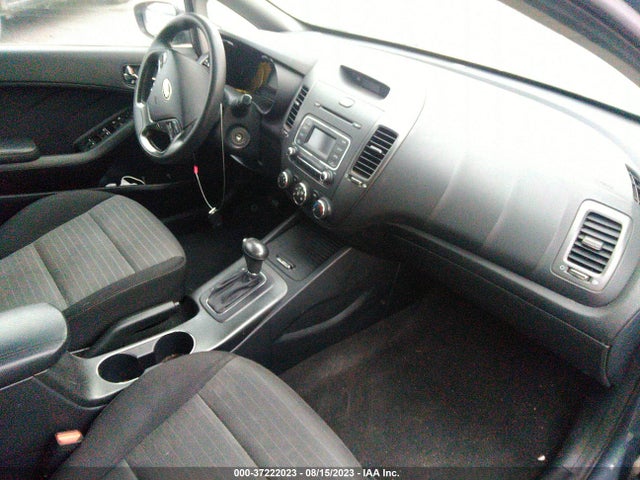 KIA Forte 5-door Lx 2016 KNAFK5A85G5638907 Image 5
