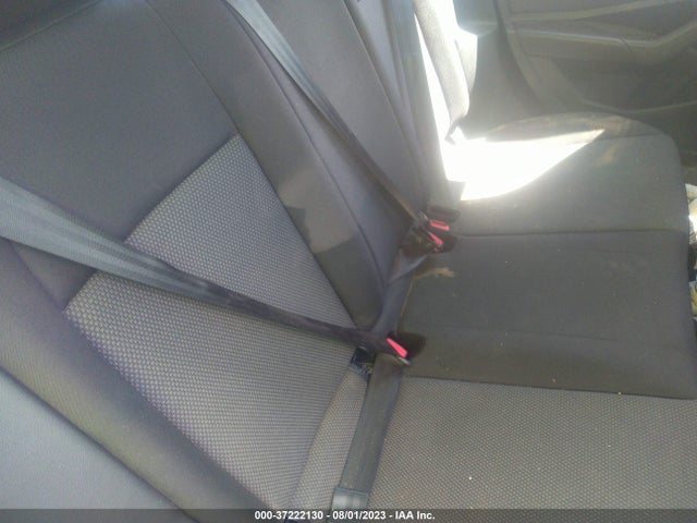3VWN57BU3KM005738 Volkswagen JETTA S