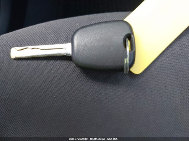 KNADM4A39E6378700 KIA RIO LX