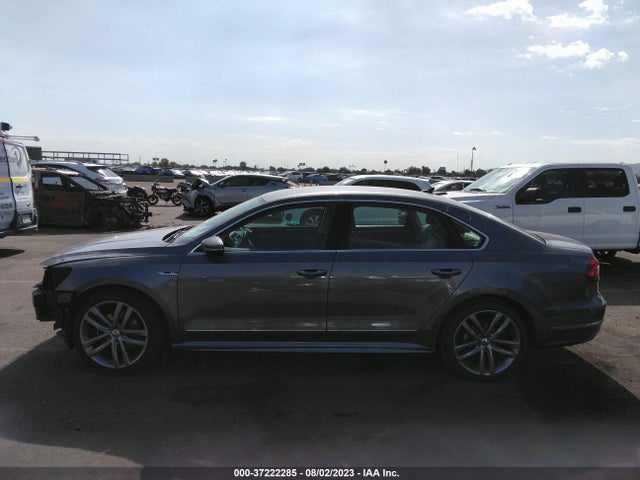 1VWDT7A3XHC076665 Volkswagen Passat R-line W/comfort Pkg