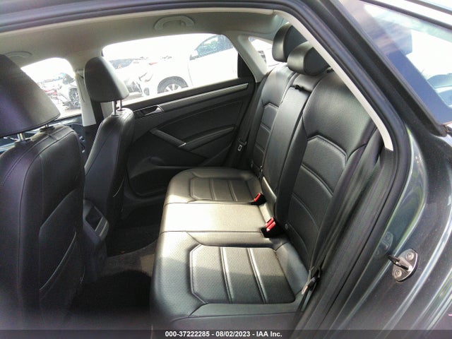 1VWDT7A3XHC076665 Volkswagen Passat R-line W/comfort Pkg