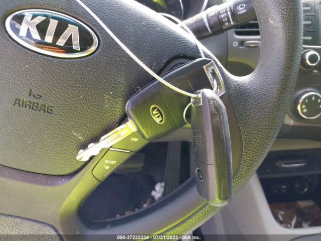 KNAFX4A65G5579478 KIA FORTE LX