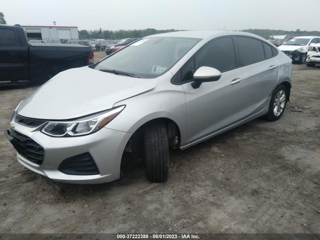 Chevrolet CRUZE LS 2019 1G1BC5SM7K7148906 Image 2
