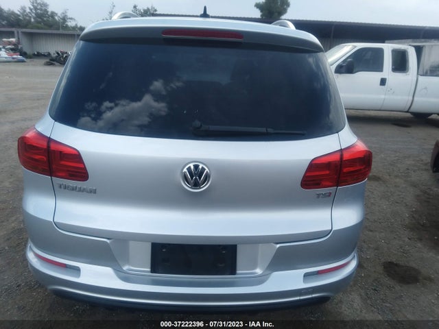 WVGTV7AX1HK022331 Volkswagen Tiguan Sport