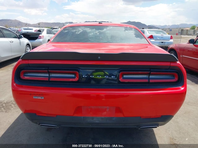 Dodge Challenger Sxt 2018 2C3CDZAG7JH310200 Image 17