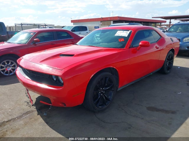 Dodge Challenger Sxt 2018 2C3CDZAG7JH310200 Image 2