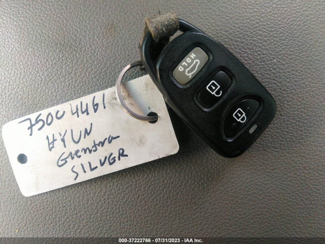 2018 HYUNDAI ELANTRA SE VIN: KMHD74LF0JU665863