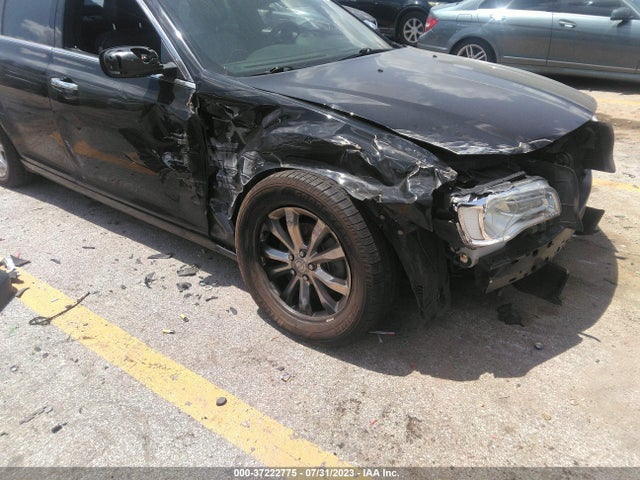 2C3CCAKG2FH792956 Chrysler 300 300c