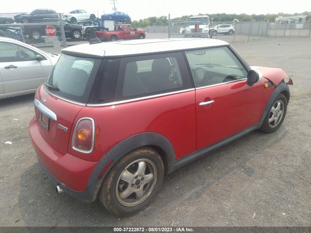 2009 MINI COOPER WMWMF33549TU75930 Photo 3