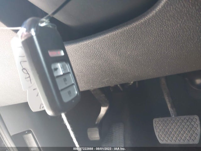 Honda Pilot Touring 7-passenger 2020 5FNYF5H66LB001845 Image 11