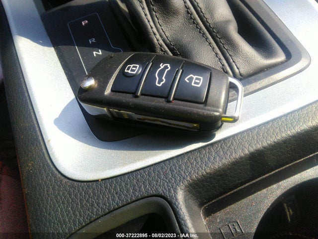 WA1AECF37L1113414 Audi Q3 PREMIUM