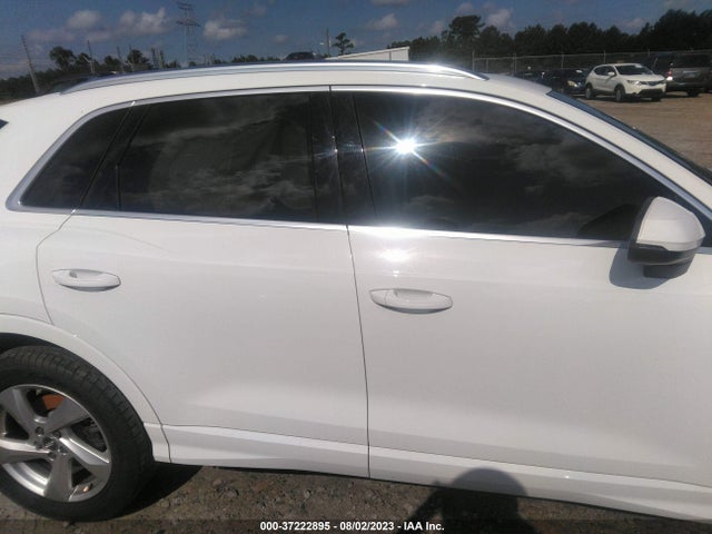 WA1AECF37L1113414 Audi Q3 PREMIUM
