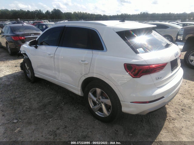 WA1AECF37L1113414 Audi Q3 PREMIUM