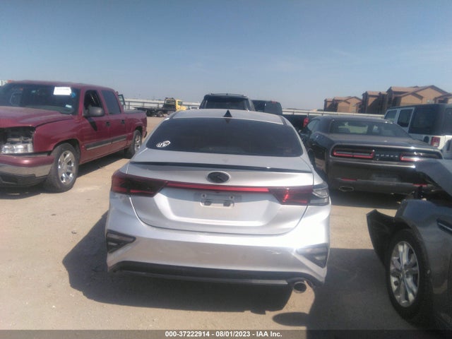 KIA Forte Lxs 2019 3KPF24AD6KE126659 Image 8