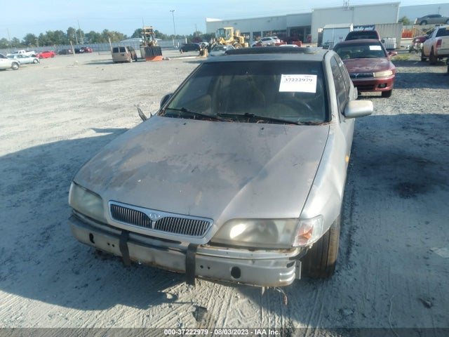 2000 INFINITI G20 LUXURY/TOURING VIN: JNKCP11AXYT302037