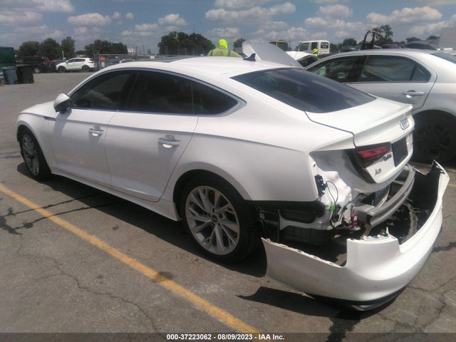 WAUABCF57NA010381 Audi A5 Sportback Premium