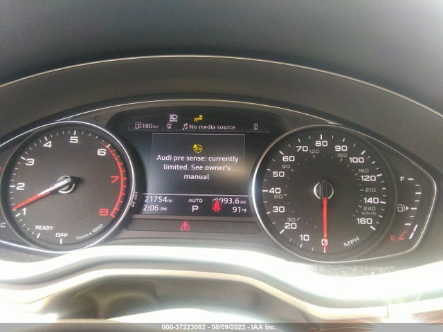 WAUABCF57NA010381 Audi A5 Sportback Premium