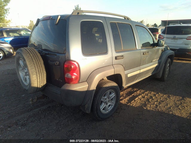 2002 JEEP LIBERTY SPORT VIN: 1J4GL48K62W221910