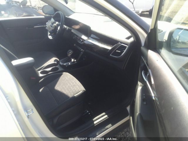 KNDEU2AA3R7501563 KIA SELTOS S