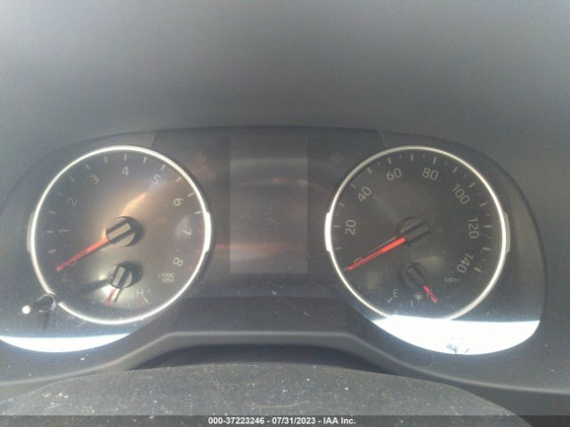 2T3G1RFV2MC245243 Toyota RAV4 LE