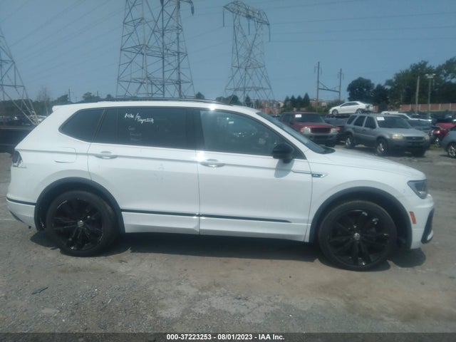 3VV2B7AX4MM113025 Volkswagen Tiguan Se/se R-line Black/sel