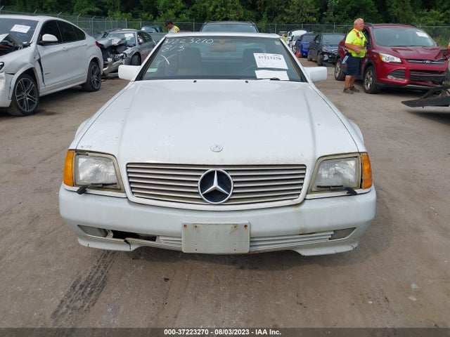 1992 MERCEDES-BENZ 300 SL VIN: WDBFA61E1NF042118