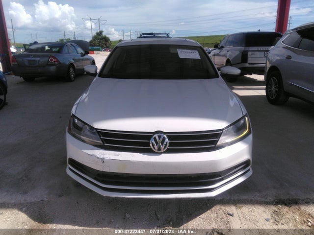 3VWDB7AJ8HM226837 Volkswagen Jetta 1.4t Se
