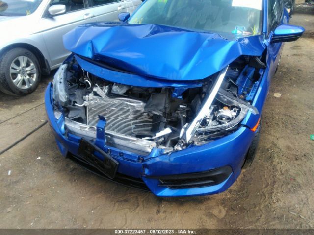 2HGFC2F5XHH550900 Honda Civic Sedan Lx