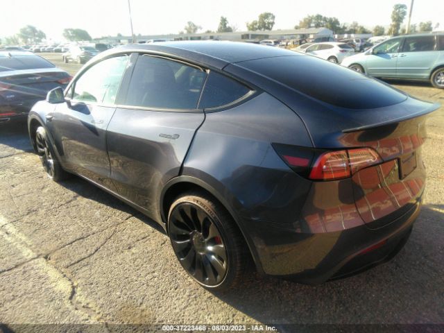7SAYGDEF2NF561007 Tesla Model Y Performance