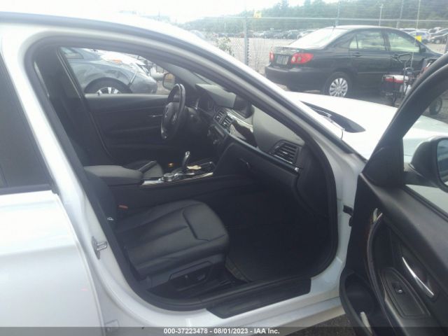 WBA3C3C58FK202849 BMW 3 Series 320i Xdrive