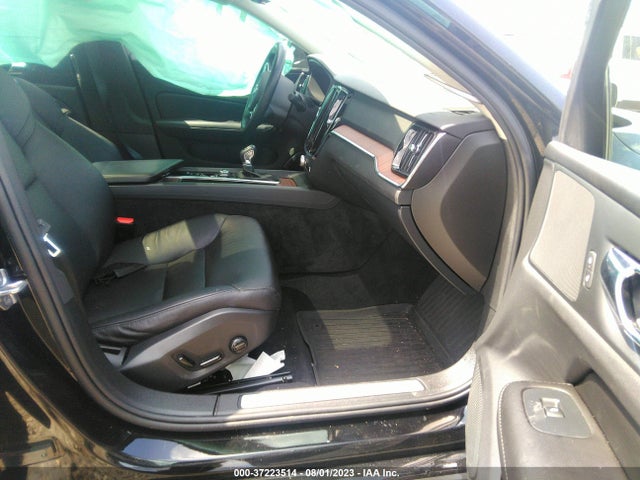 2021 Volvo S60, VIN: 7JR102TZ3MG113448
