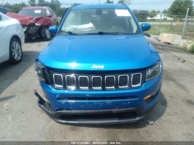 3C4NJDBB7JT252325 Jeep Compass Latitude