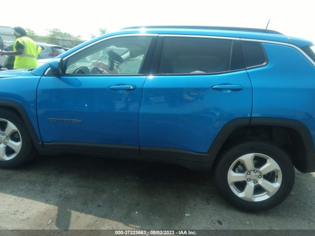 3C4NJDBB7JT252325 Jeep Compass Latitude
