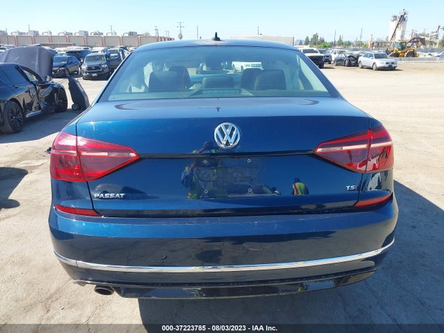 1VWAA7A39JC003186 Volkswagen Passat 2.0t S/r-line