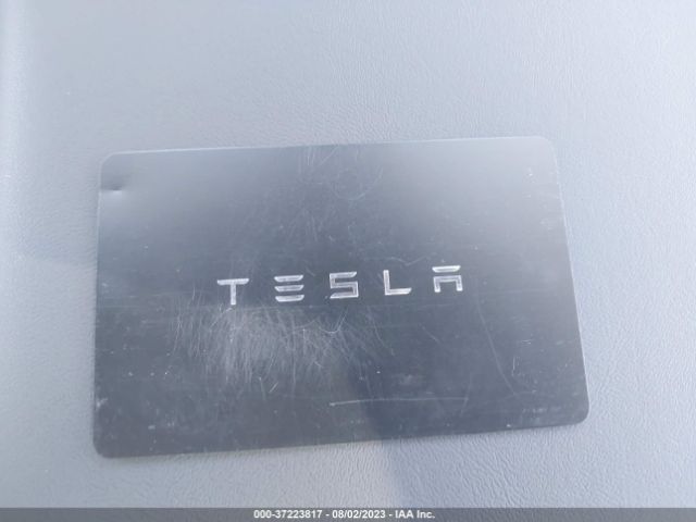 7SAYGDEF7PF790687 Tesla Model Y Performance