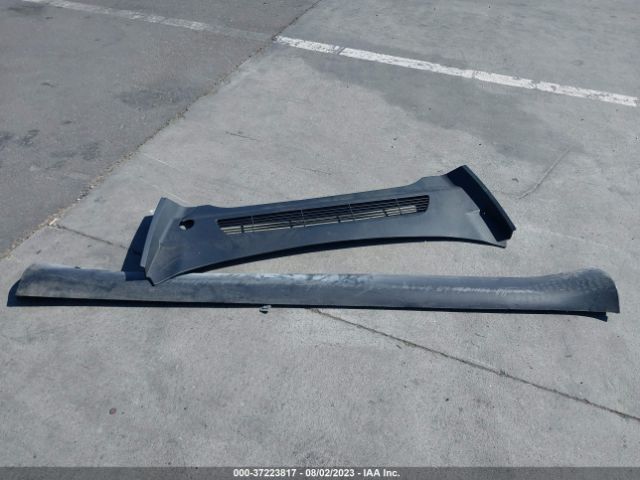 7SAYGDEF7PF790687 Tesla Model Y Performance