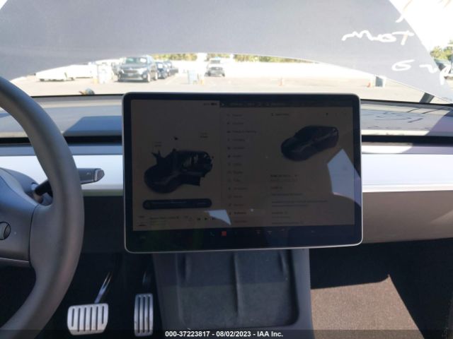 7SAYGDEF7PF790687 Tesla Model Y Performance