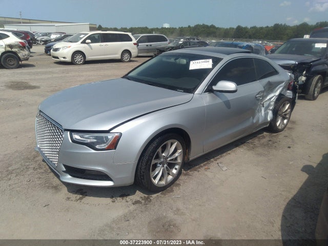 WAURFAFR8EA001266 Audi A5 Premium Plus