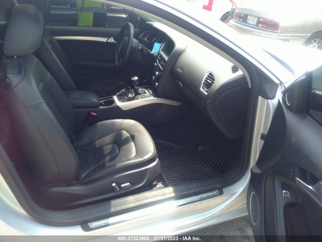 WAURFAFR8EA001266 Audi A5 Premium Plus
