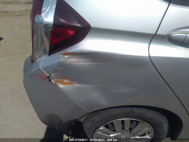 Honda FIT LX 2015 3HGGK5H5XFM706356 Image 7