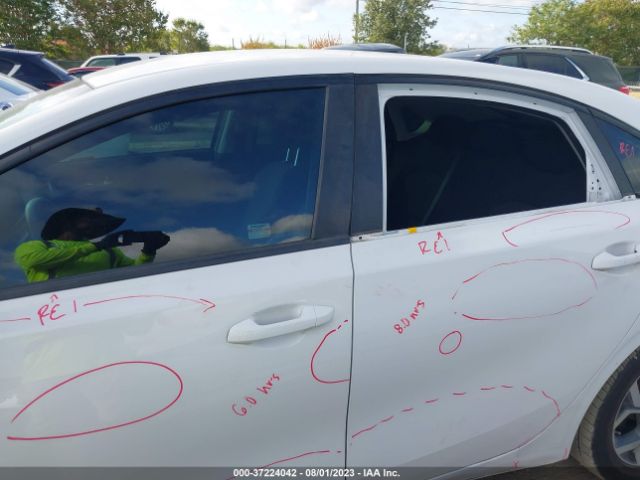 3KPF24AD5LE143633 KIA Forte Lxs