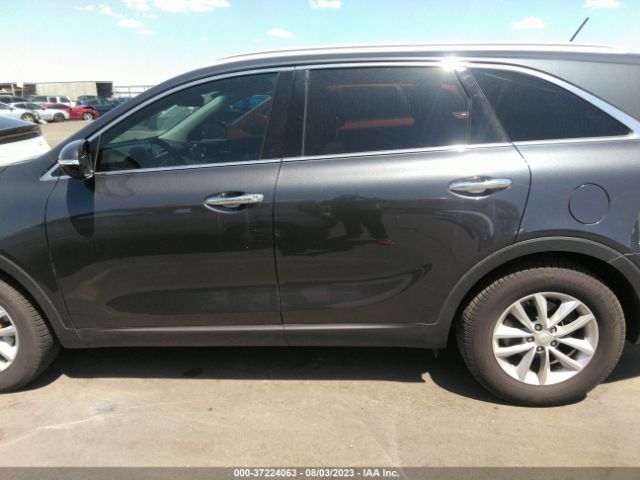 5XYPG4A58HG329952 KIA Sorento Lx V6
