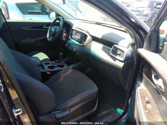 5XYPG4A58HG329952 KIA Sorento Lx V6