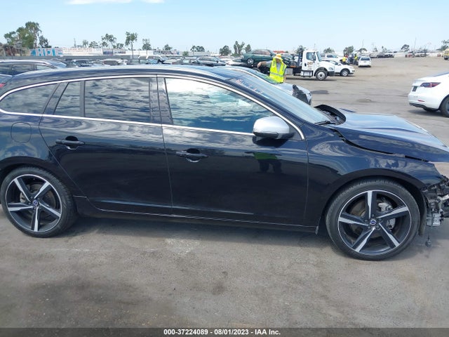 2016 Volvo V60, VIN: YV1902SS0G1291356