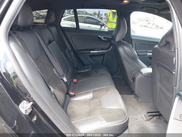 2016 Volvo V60, VIN: YV1902SS0G1291356