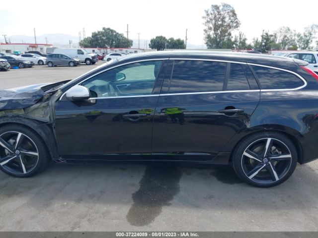 YV1902SS0G1291356 Volvo V60 T6 R-design Platinum
