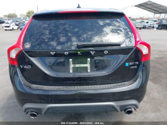 YV1902SS0G1291356 Volvo V60 T6 R-design Platinum