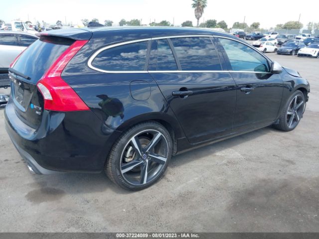 YV1902SS0G1291356 Volvo V60 T6 R-design Platinum