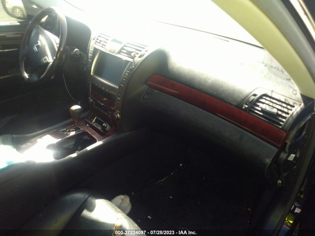 2009 LEXUS LS 460 VIN: JTHBL46F995088709
