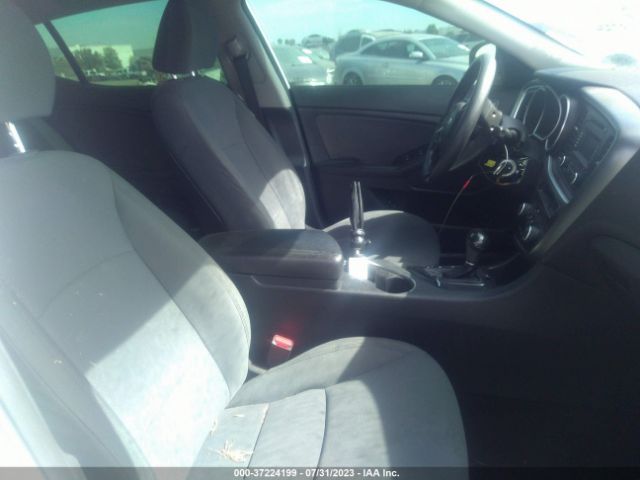 KNAGM4A74F5663893 KIA Optima Lx